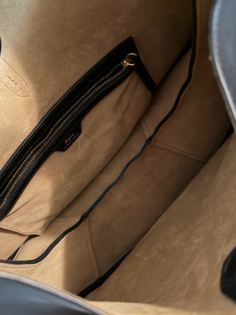 Ralph Lauren Polo ID Calfskin Large Shoulder Bag in Black - Picture 10 of 12